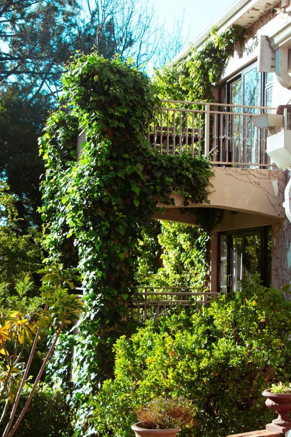 Southern Light Guest house